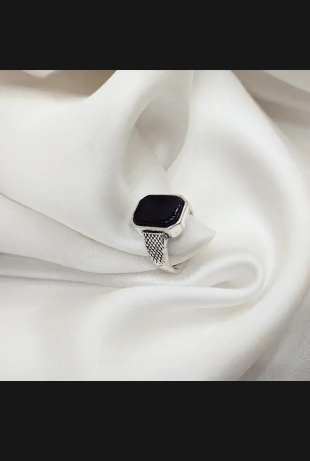 LUXURY TURKISH RING SPECIAL OFFER ( BUY 1 GET ONE FREE ) ایک کے ساتھ ایک فری Free Home Delivery